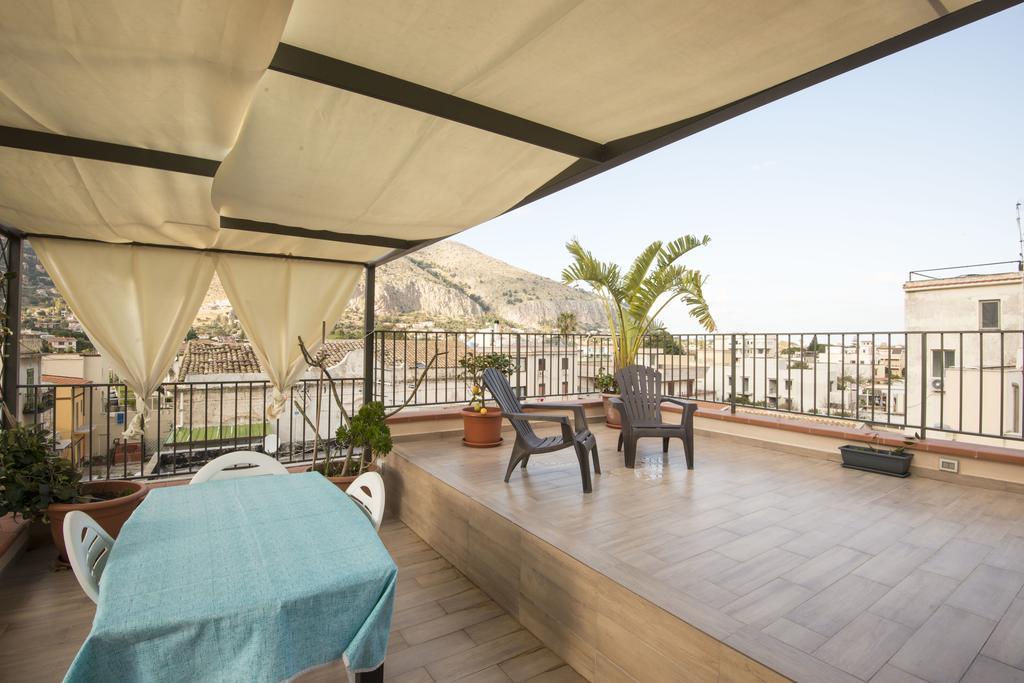 Ferienwohnung La Terrazza Del Baglio Mondello Exterior foto